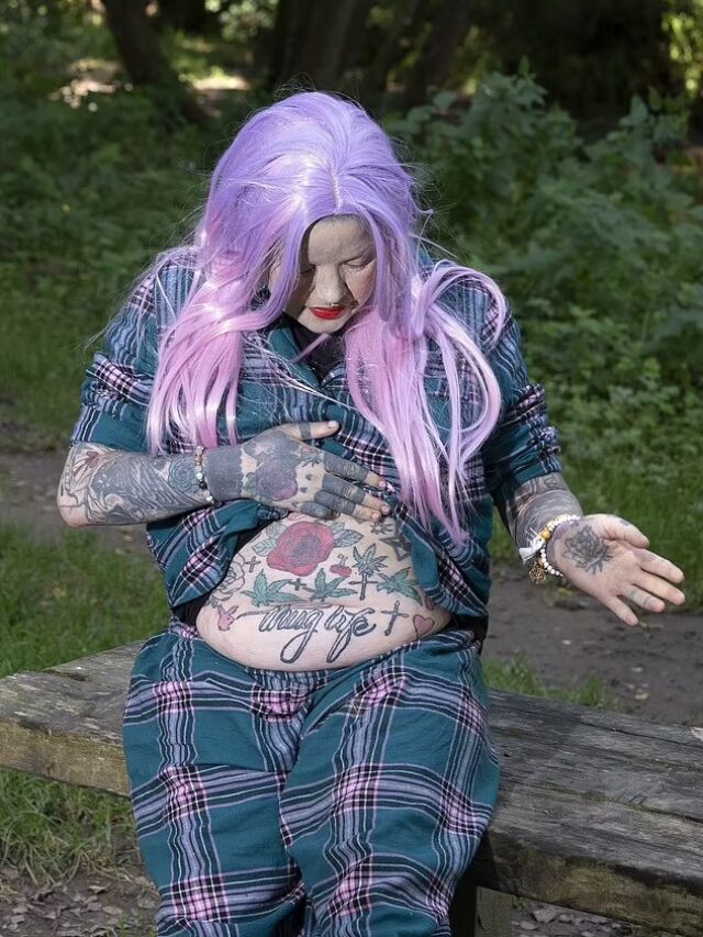 UK’s Most Tattooed Mum, Melissa Sloan , Says ‘I Can’t Feed My Children’ While Facing Heartbreaking Christmas Struggles